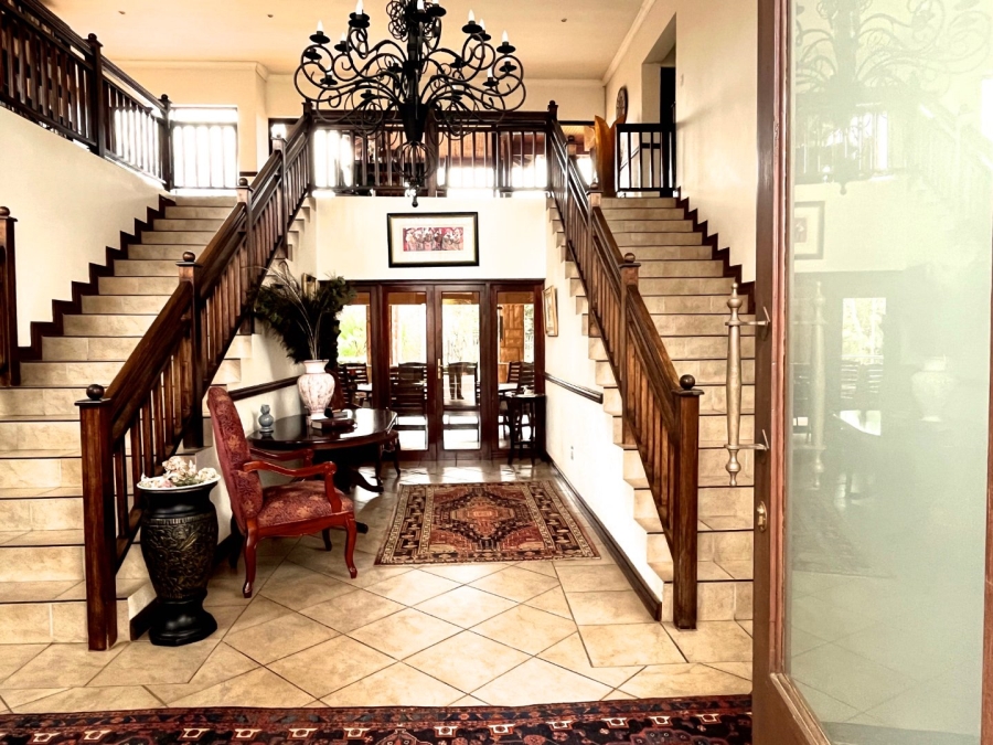 5 Bedroom Property for Sale in Birdwood Estate North West